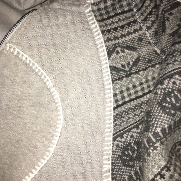 A rare Special Edition Lululemon Scuba Hoodie - Picture 11 of 11